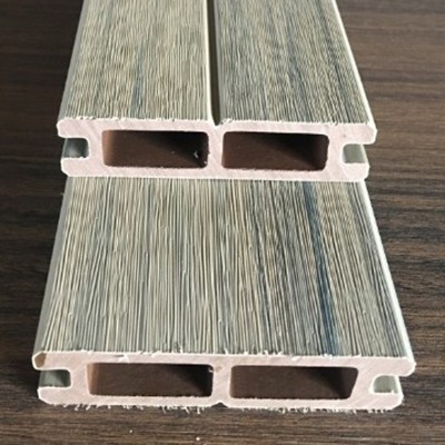 UV-resistant wallboard for gardens